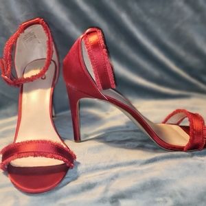 Red Satin sz 11 heels